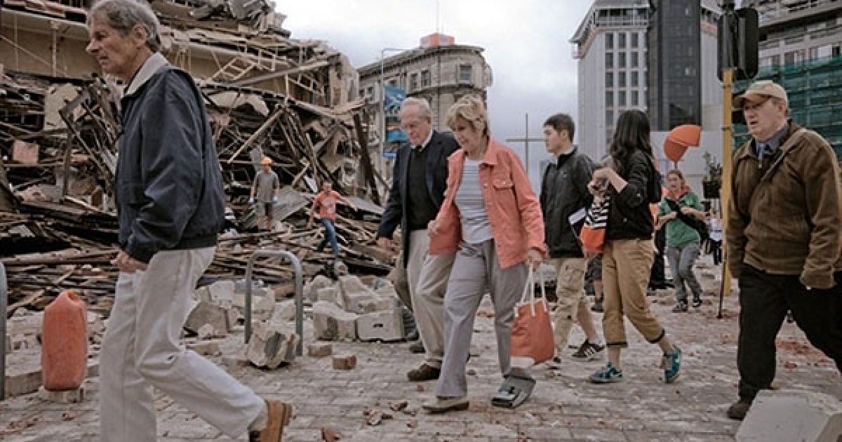 За даними місцевих ЗМІ, понад 65 людей загинули і ще близько 200 залишаюься під завалами. / © AFP