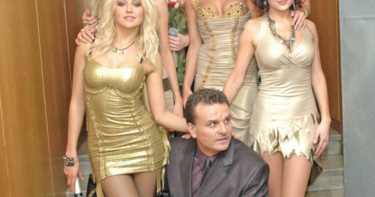 Продюсер Дмитро Костюк і "ВІА Гра".