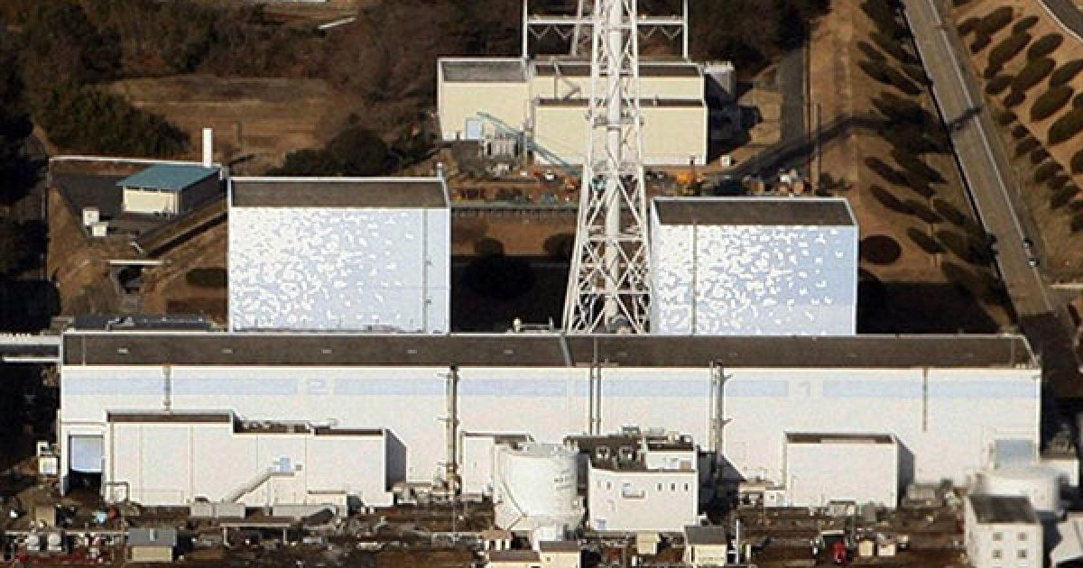 Японська АЕС "Фукусіма-1" серйозно постраждала в результаті руйнівного землетрусу та цунамі в Японії. / © AFP