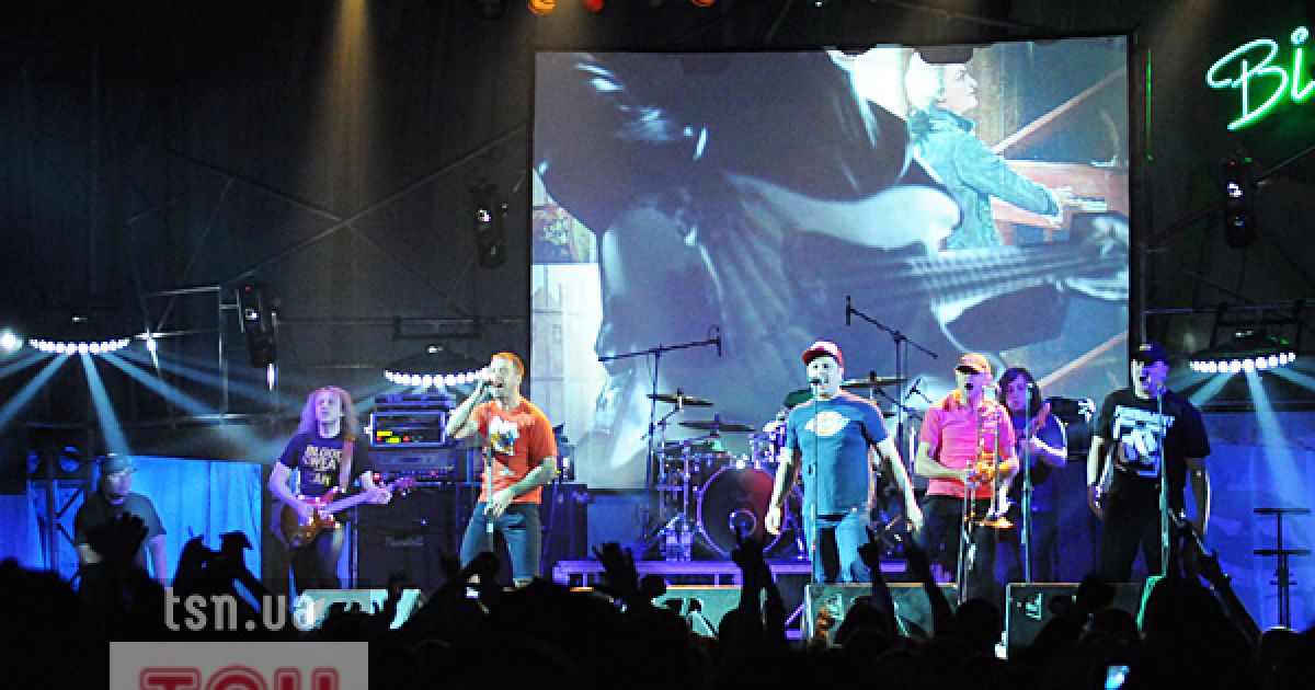 У київському клубі "Бінго" гурт "Ляпіс Трубецкой" відкрив перший в своїй історії всеукраїнський тур