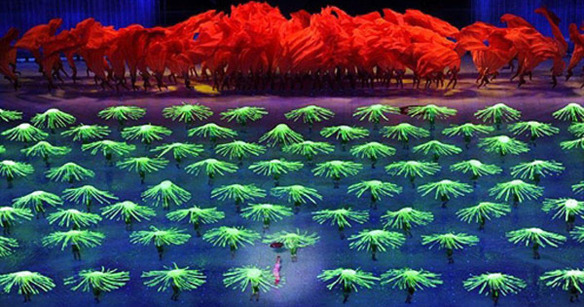 Урочиста церемонія відкриття 16-их Азіатських ігор у китайському місті Гуанчжоу. / © AFP