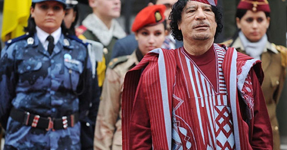 Муаммар Каддафі відвідав Україну у 2008 році. / © AFP