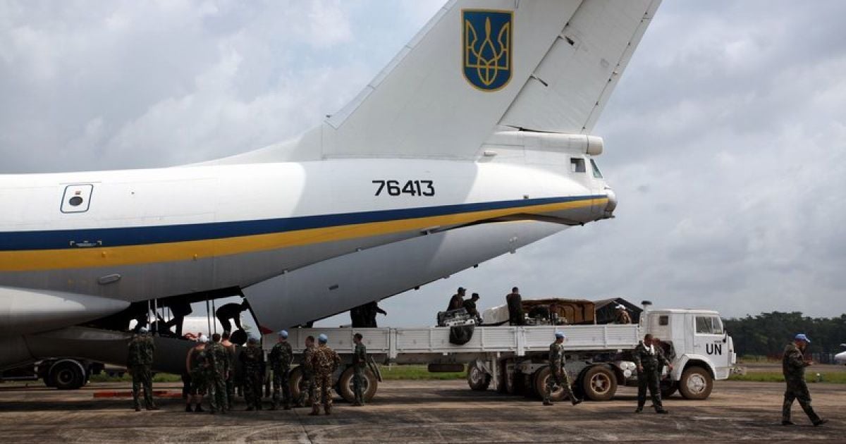 Ил-76 упал в Луганске