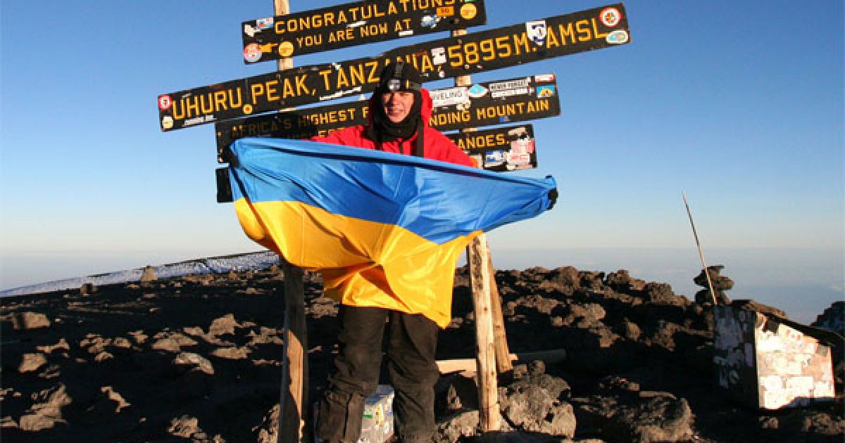 Комаров  надає перевагу одиночним мандрівкам