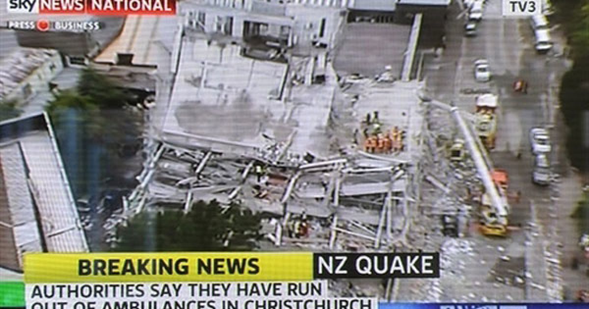 За даними місцевих ЗМІ, понад 65 людей загинули і ще близько 200 залишаюься під завалами. / © AFP