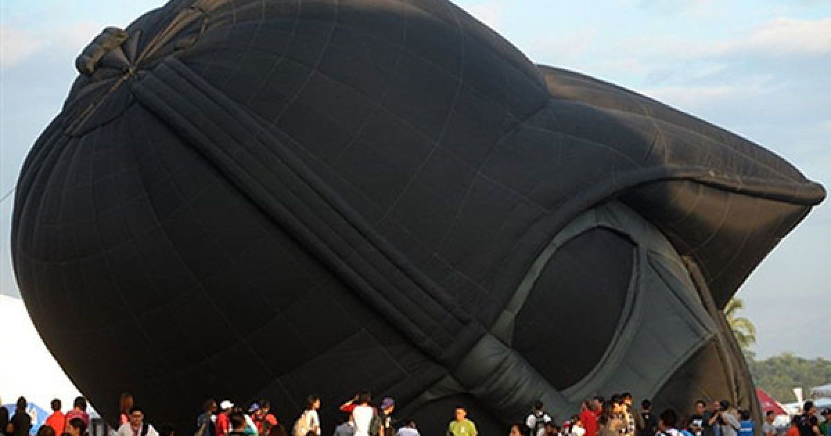 На Філіппінах розпочався 16-й Міжнародний фестиваль повітряних куль