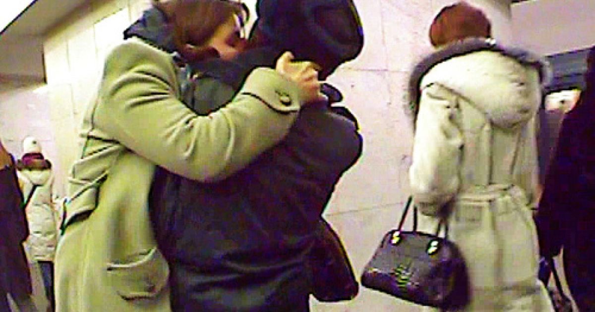 "Поліцейський-гей і поліцейська-лесбіянка - авангард мєдвєдєвської модернізації!" / © wisegizmo.livejournal.com