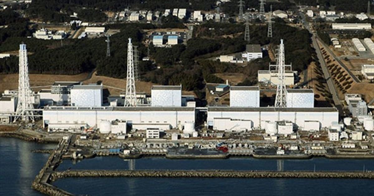 Японська АЕС "Фукусіма-1" серйозно постраждала в результаті руйнівного землетрусу та цунамі в Японії. / © AFP