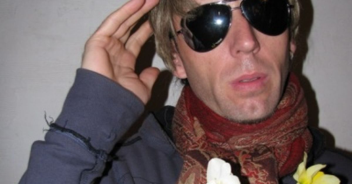 Стас Волязловський. Фото www.artukraine.com.ua Добавлено: 2010-12-19 Теги: Стас Волязловський. Фото www.artukraine.com.ua