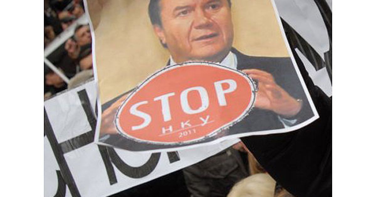 На підтримку акції протесту проти нового Податкового кодексу у Києві та в інших містах України вийшли на вулиці тисячі невдоволених підприємців. / © УНІАН