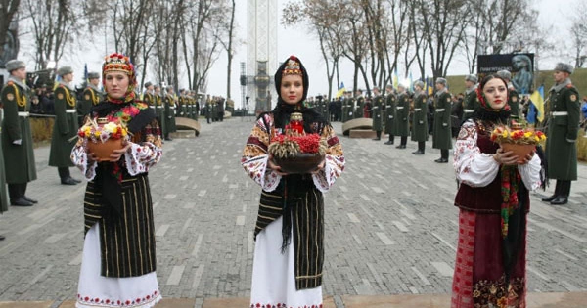 У Києві відбулася акція "Голодомор 32-33 &ndash; це геноцид. Пам&#039;ятаємо". / © President.gov.ua
