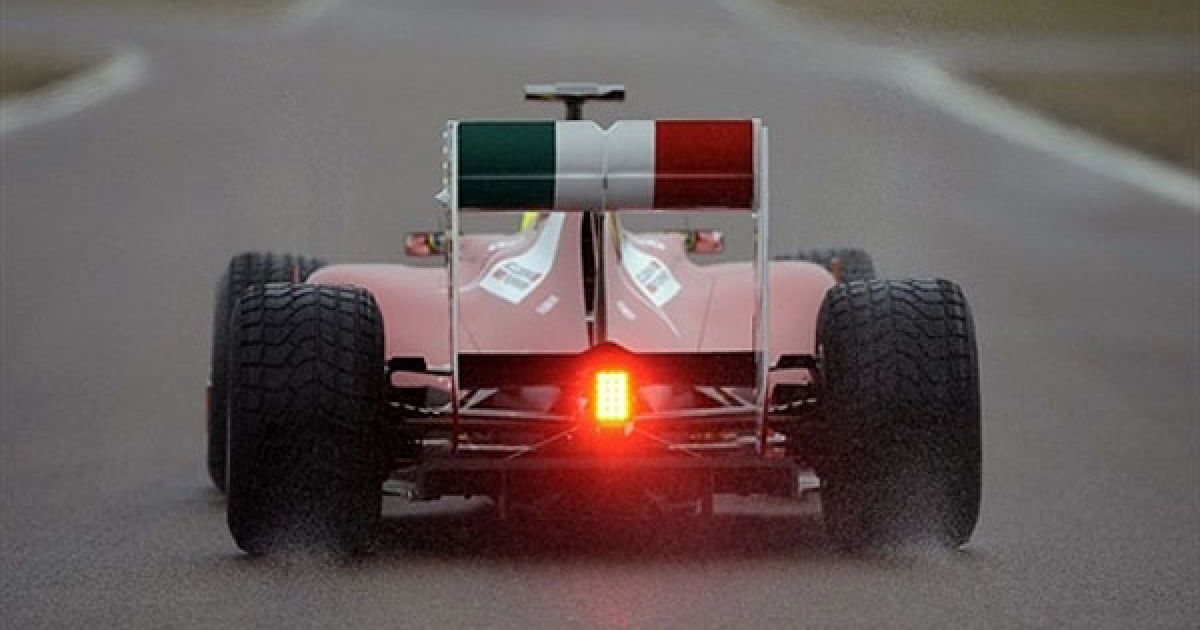 Італія, Маранелло. Новий болід Формули 1 Ferrari F150 під час випробувань на стадіоні Маранелло. / © AFP