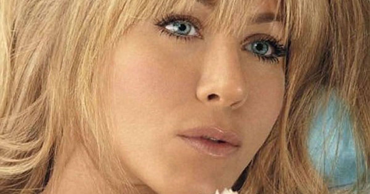 Дженніфер Еністон "відфотошопили" до невпізнання