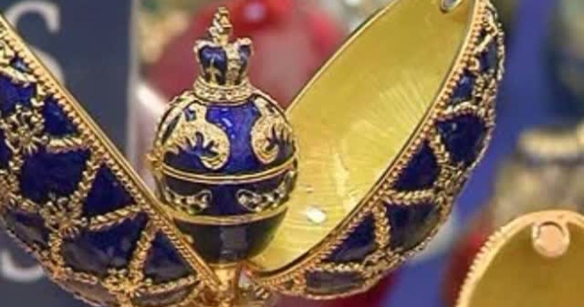 Митники влаштували виставку копій яєць Фаберже