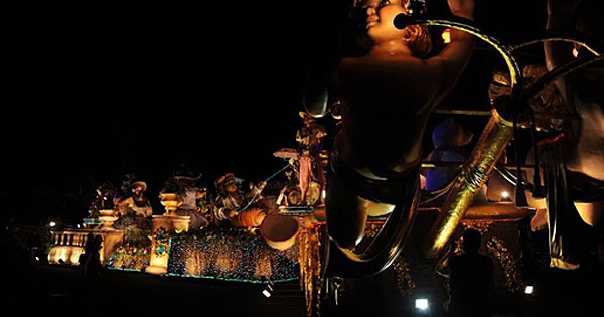 У місті Сан-Хосе (Коста-Ріка) провели Light Festival Parade, який відкриває різдвяні святкування. / © AFP