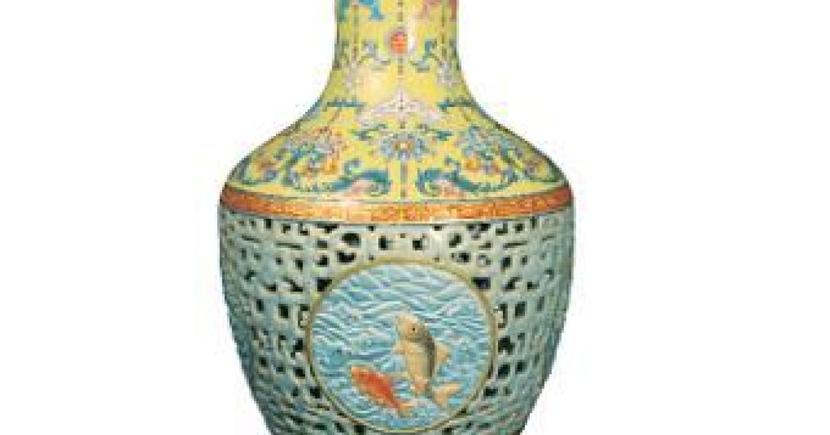 Продана на аукціоні ваза