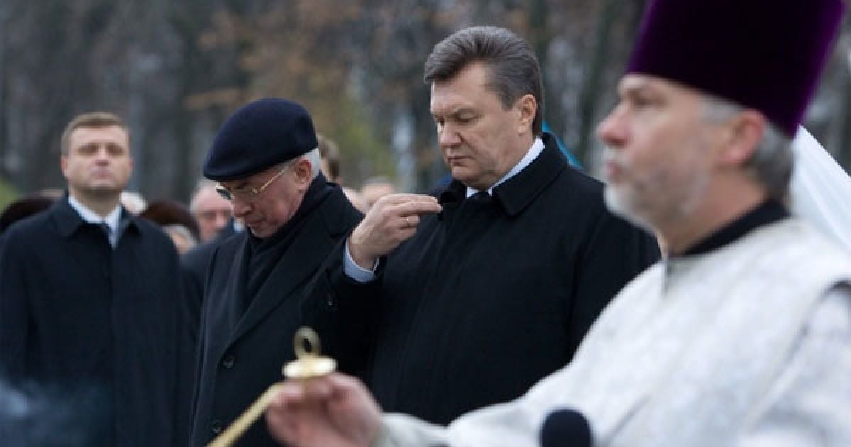 Президент України Віктор Янукович, прем&rsquo;єр-міністр Микола Азаров та митрополит Київський і всієї України Блаженіший Володимир взяли участь у жалобних заходах у День пам&rsquo;яті жертв голодоморів в Україні / © President.gov.ua