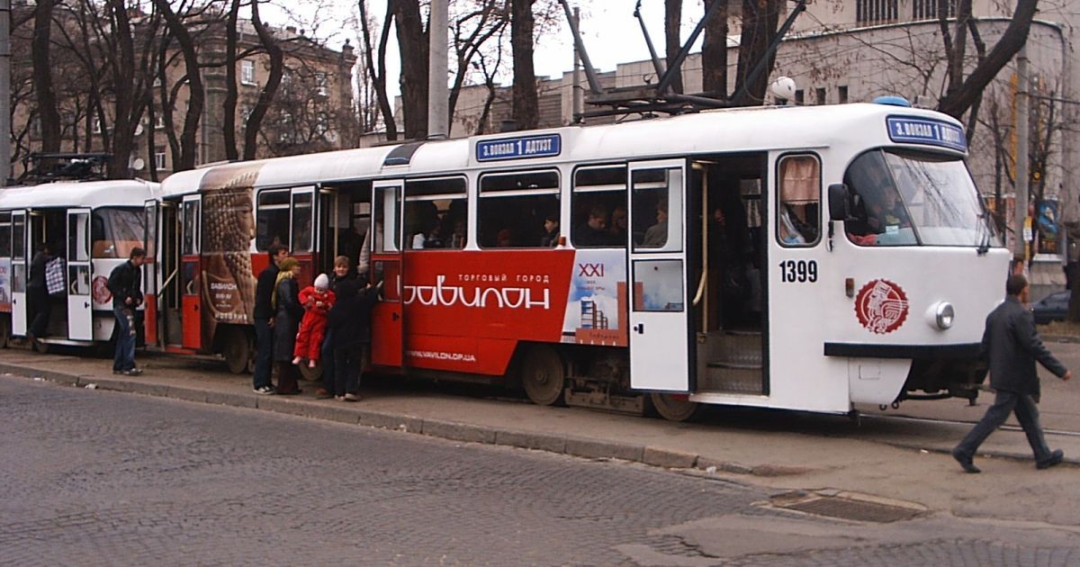 Віддати людям зароблене Попов обіцяв більше місяця тому