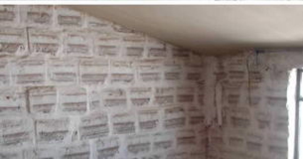 Готель, повністю побудований із солі, знаходиться у Болівії. З солі виготовлені підлога, дахи та стіни. / © skuky.net