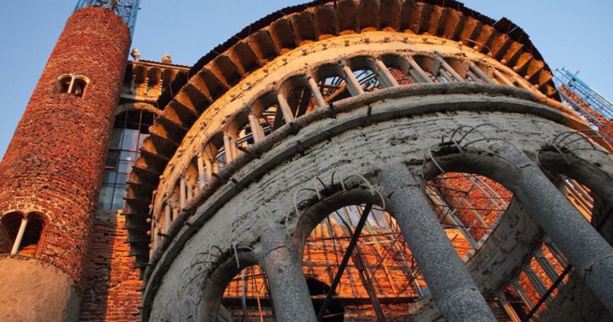 Галледжо зізнався, що зміг втілити в життя свій задум виключно завдяки своїй вірі. / © inhabitat.com