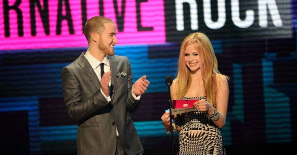 Авріл Лавін та Майк Познер на American Music Awards 2010 / © Getty Images/Fotobank