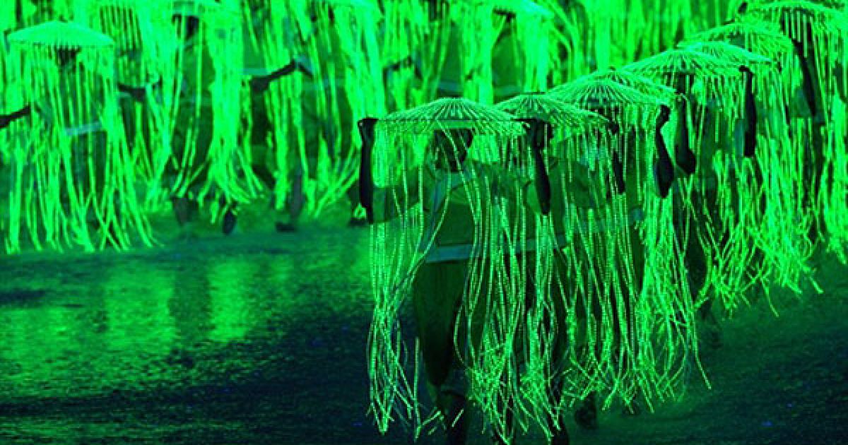 Урочиста церемонія відкриття 16-их Азіатських ігор у китайському місті Гуанчжоу. / © AFP