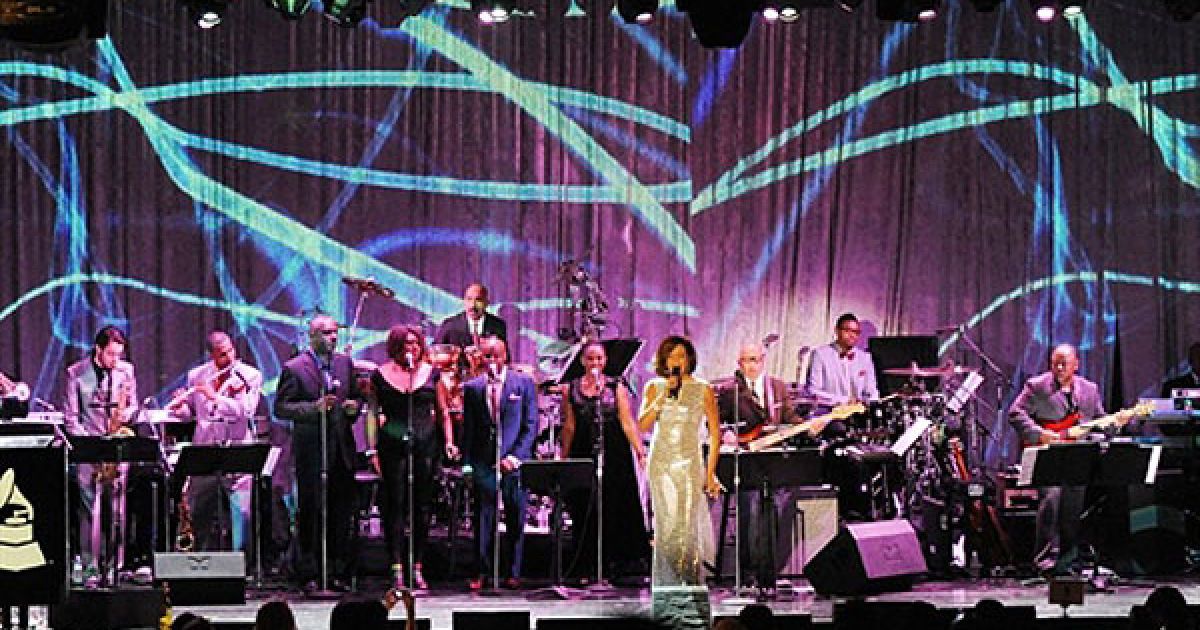 Виступ Вітні Хьюстон на церемонії вручення музичної премії Grammy Awards 2011 / © AFP
