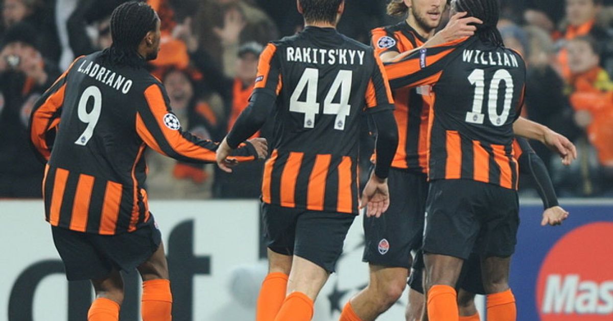 "Шахтар" святкує гол, який забив у ворота "Арсенала" Дмитро Чигринський / © ФК "Шахтар"