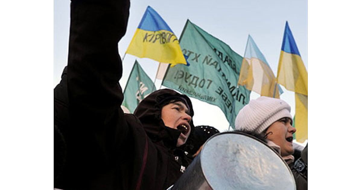 У центрі Києва на Майдані Незалежності триває акція протесту проти нещодавно ухваленого Верховною радою Податкового кодексу. / © AFP