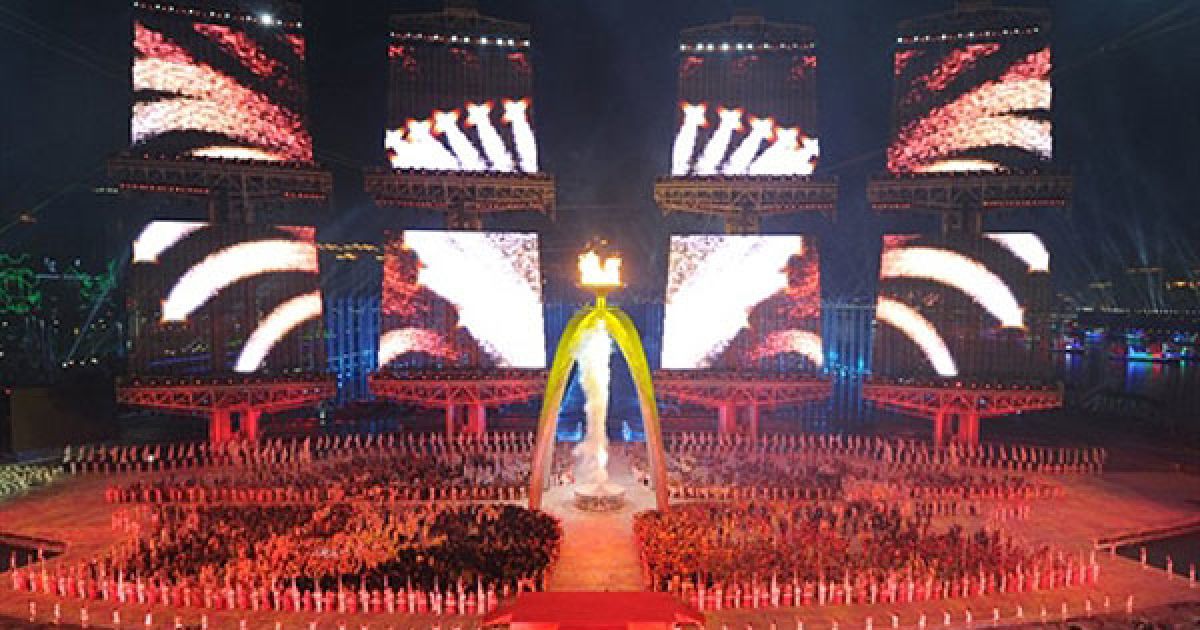 Урочиста церемонія відкриття 16-их Азіатських ігор у китайському місті Гуанчжоу. / © AFP