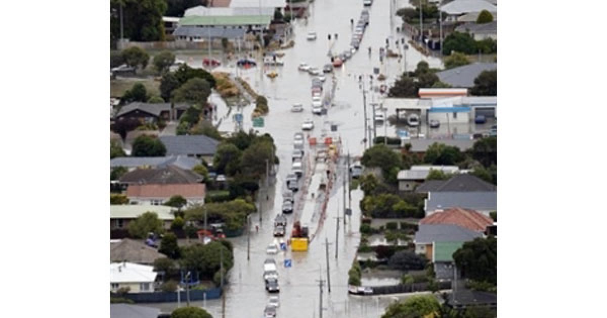 Уряд сусідньої Австралії прийняв рішення направити до Крайстчерч відразу кілька рятувальних загонів / © AFP