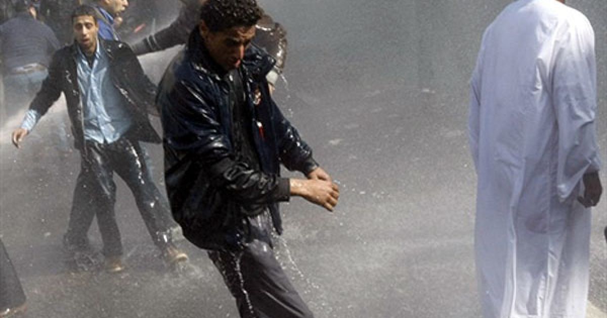 На вулицях Каїра та інших великих міст Єгипту почалися нові акції протесту проти президента країни Хосні Мурабака. / © AFP