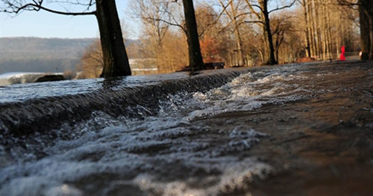 Західна Європа опинилась під загрозою сильних повеней через танення снігу / © AFP