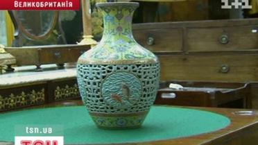 В Британии китайскую вазу продали за 69 миллионов долларов!