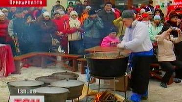 Самую большую кутью приготовили сегодня на курорте "Буковель"
