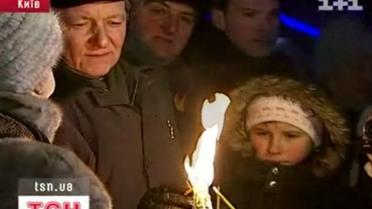 На Майдане Независимости зажгли Вифлеемскую звезду