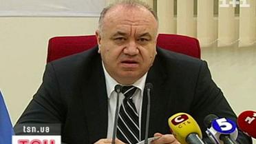 Врагам закон, а своим все дозволено