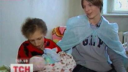 Мама з мізинчик