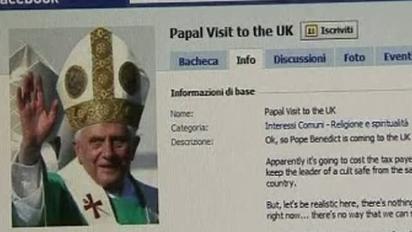 У Папи Римського з'явився Facebook