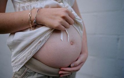 В Китае женщина беременела 13 раз, чтобы избежать тюрьмы