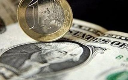 У наступному році долар виросте, а євро впаде