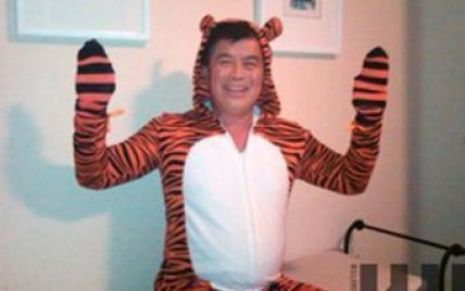 У США розгорівся скандал через фото конгресмена у костюмі тигра