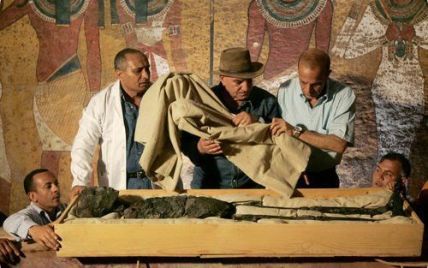 Мумія Тутанхамона загорілася через невдале бальзамування - вчені