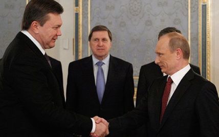 Янукович не поїде на інавгурацію Путіна