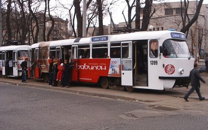Київські транспортники через борги погрожують Попову страйком