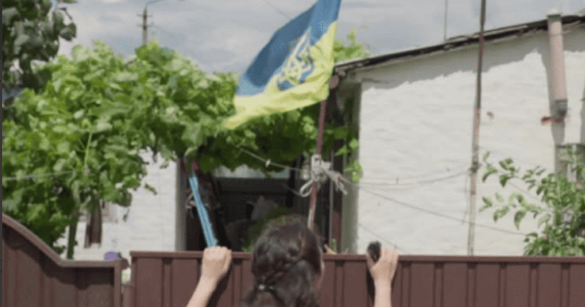 Родичі Лучанова не вийшли до журналістів