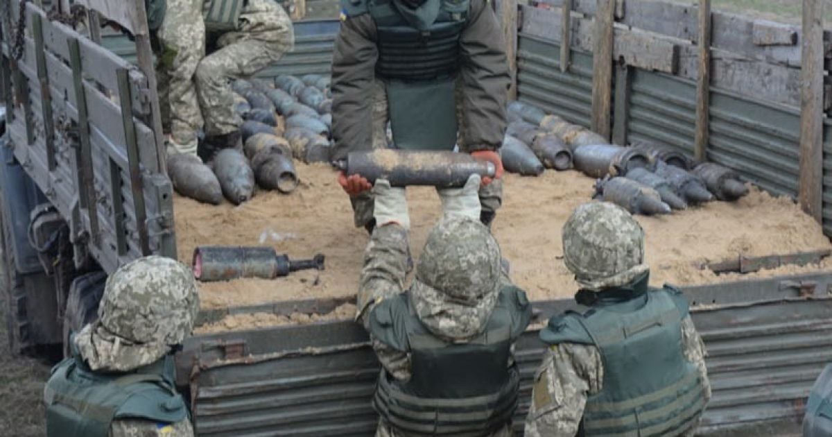 Новые взрывы в Балаклее: Минобороны показало, как утилизирует боеприпасы
