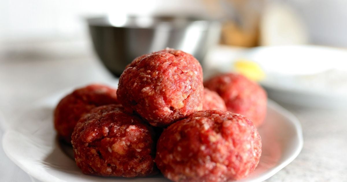 Що не можна додавати у фарш на котлети