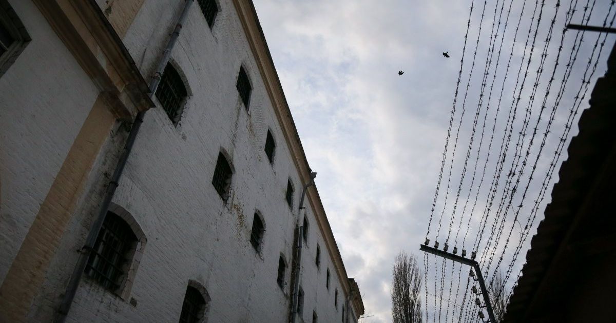 В киевском СИЗО умер человек - блогер