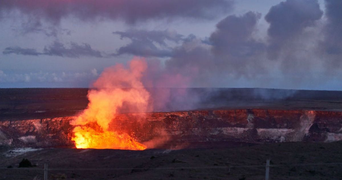 На Гаваях розбився вертоліт із туристами, рятувальники знайшли 6 тіл